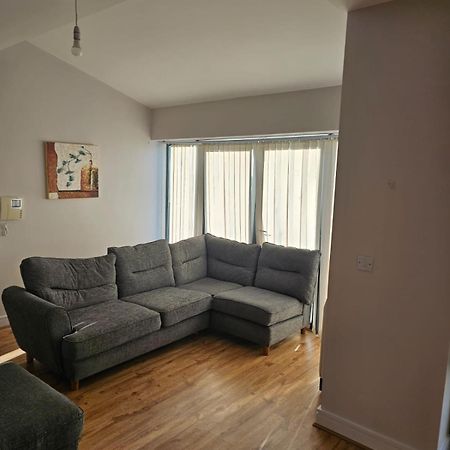 Cozy 2 Bedroom Apartment Kilkenny Exterior photo